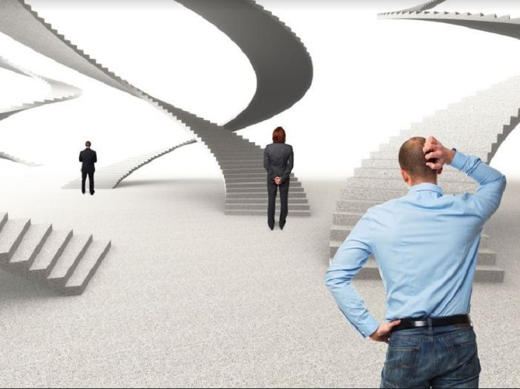 المدير المنهمك