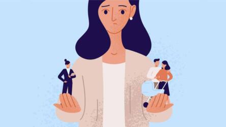 عمل المرأة العمالة وممارستها دور الأمومة