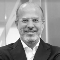 صورة الكاتب