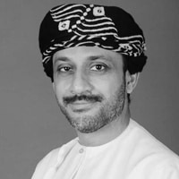 صورة الكاتب