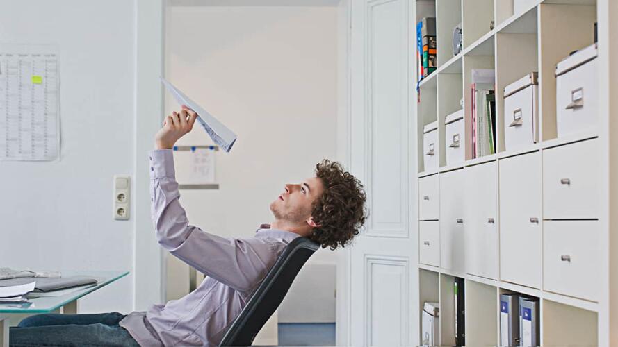 العمل على المشاريع