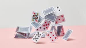 إعادة ابتكار المؤسسات