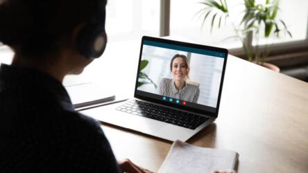 التوتر الناجم عن اجتماعات الفيديو