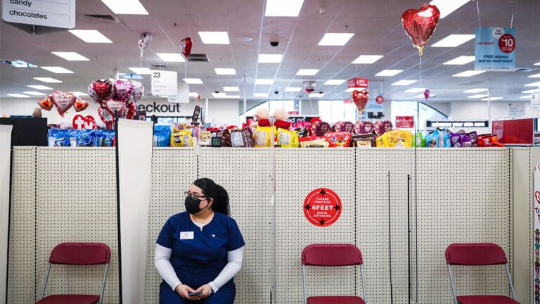 ظاهرة التردد في قبول اللقاحات