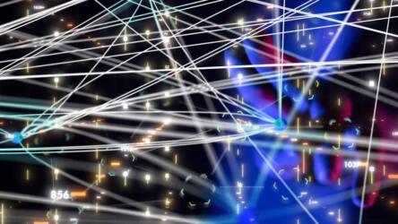 كيفية التحدث مع الغرباء