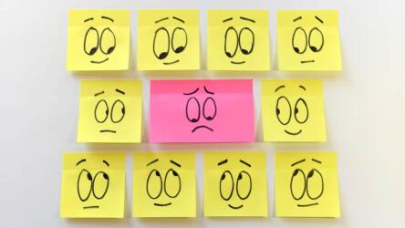 الخوف من التحدث أمام الآخرين