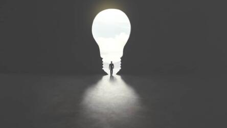 بناء مؤسسات تتمحور حول الإنسان