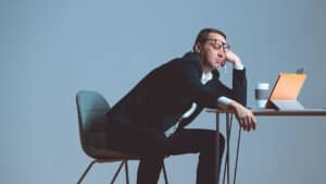 تحسين الاجتماعات الافتراضية