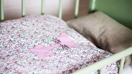 إننا بحاجة إلى تنفيذ سياسات دعم الأسرة والطفل في المؤسسات بروح من الأصالة