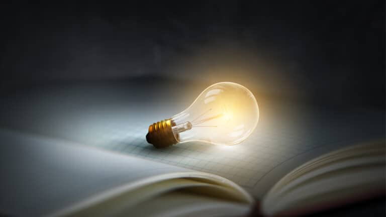 سلسلة مبتكرون يصنعون الرخاء