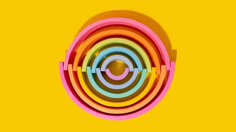 قوى الانقسام الفاعلة في المؤسسات