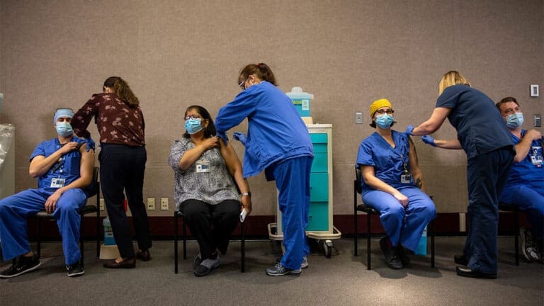 مشكلة التردد في قبول اللقاحات