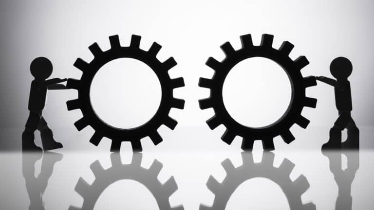 التعاون والتنافس