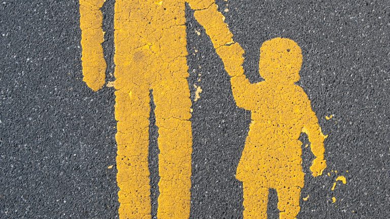 العمل والحياة الأسرية