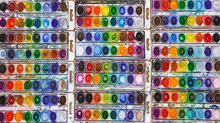 تشكيل فرق عمل متنوعة