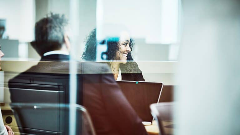 النساء بمجالس الإدارة