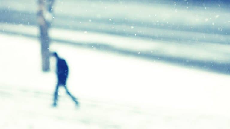 سلبيات العمل عن بعد