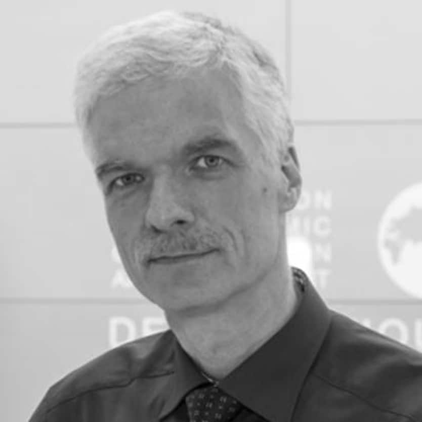 صورة الكاتب