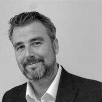 صورة الكاتب