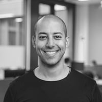 صورة الكاتب