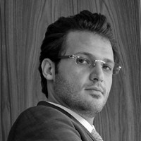 صورة الكاتب