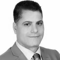 صورة الكاتب