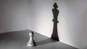 إيجابيات وسلبيات العلاقات السياسية