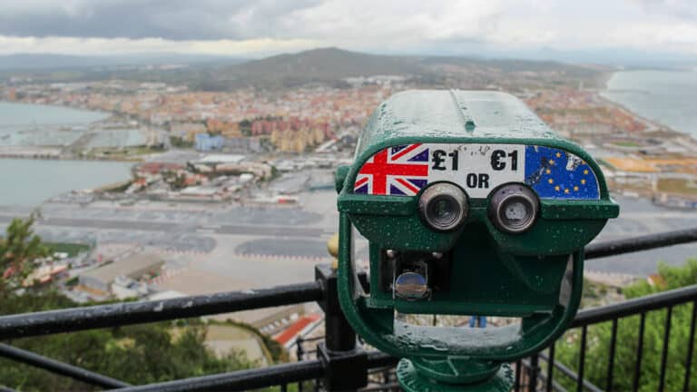 أثر الأزمة المالية على الدول