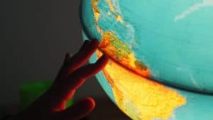 تحديد الاختلافات الثقافية ضمن فرق العمل