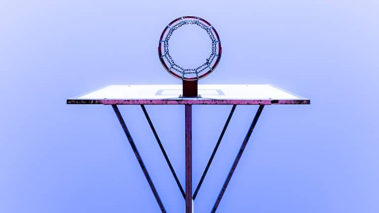 أخطاء الموظف الموهوب