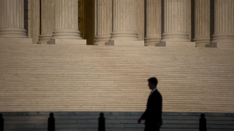 طرق مكافحة الرشوة داخل الشركات