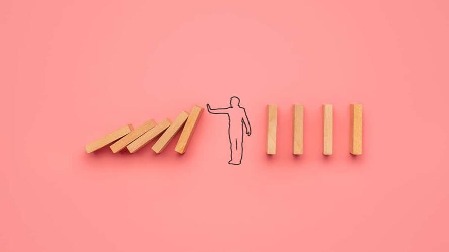 كيف نمنع عدوى القلق من الانتشار بيننا؟