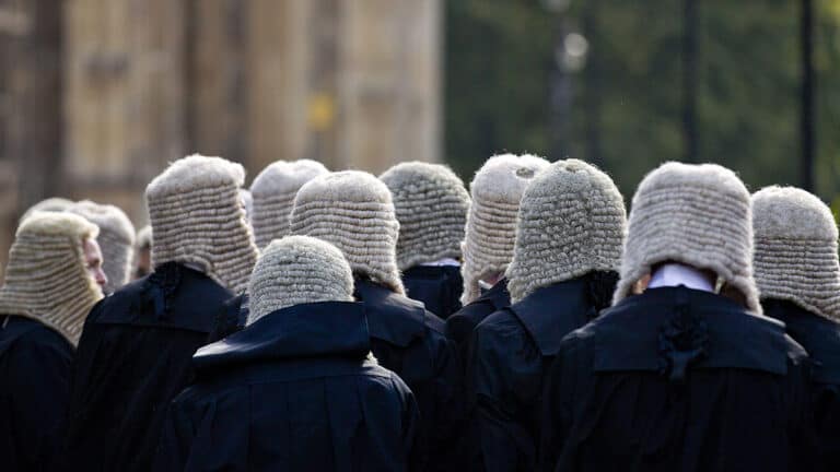 كيف تنوع شبكة علاقاتك