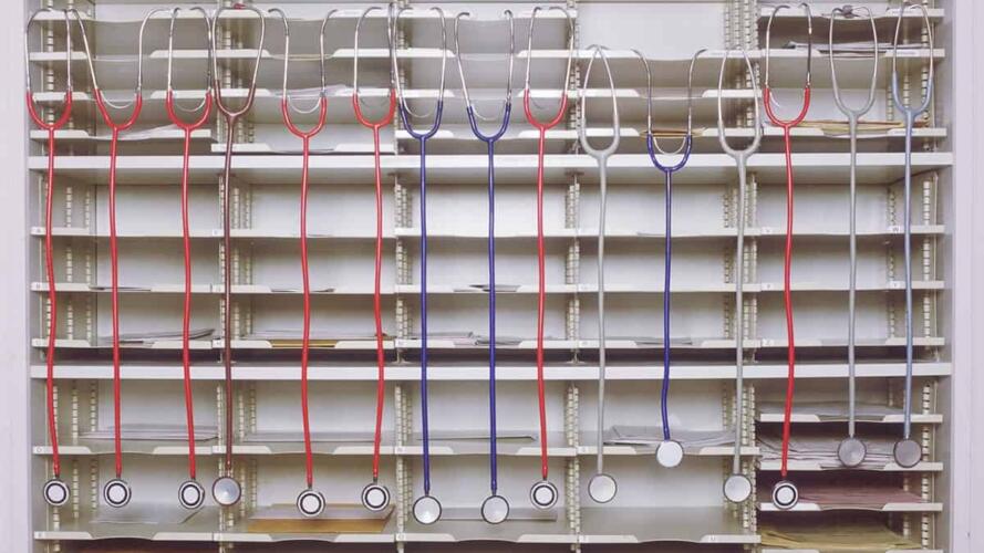 العلاقات المتبادلة