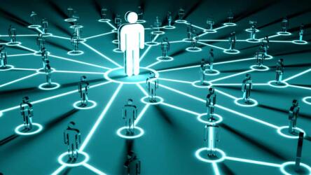 بناء علاقات ناجحة مع المؤثرين