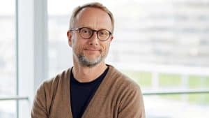 تجربة الشركات مع الواقع المعزز