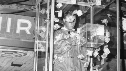 تحفيز فرق المبيعات بالعلاوة