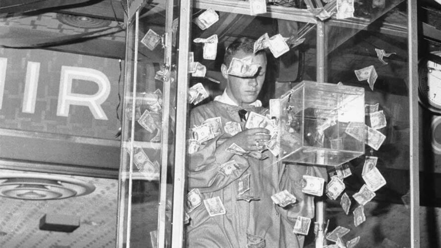 تحفيز فرق المبيعات بالعلاوة