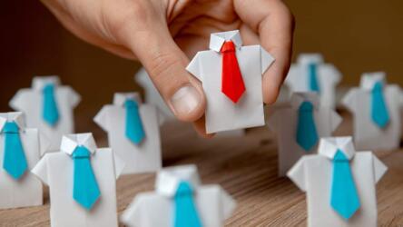 طرق التوظيف والفصل من العمل