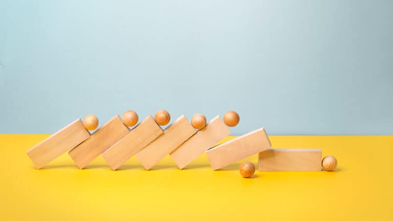 ضرورة العمل الجماعي