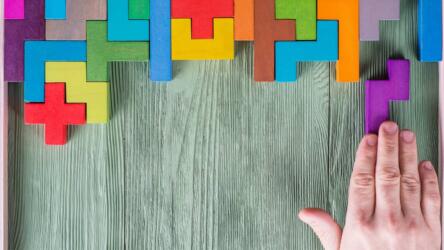 التمهل في اتخاذ القرارات