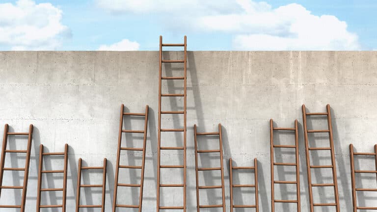 دور الرئيس التنفيذي في تحسين مستوى الرعاية الصحية