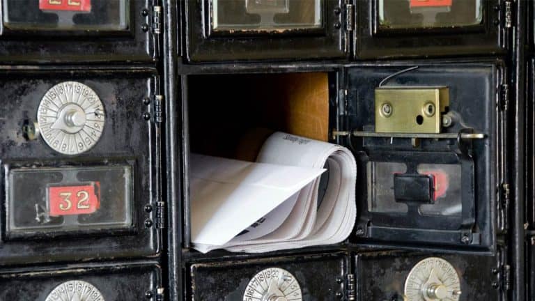 مشاركة المعلومات الحساسة