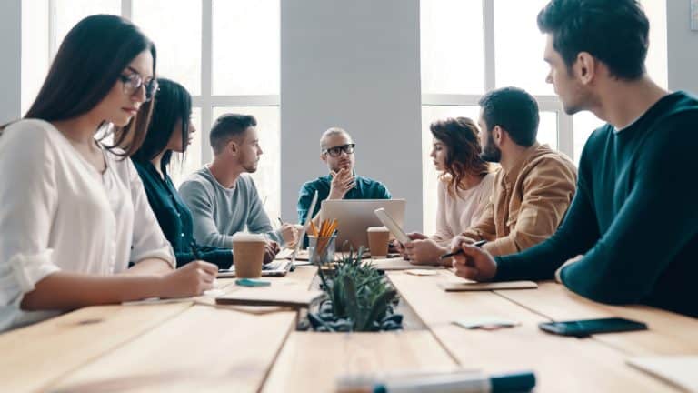 عمليات التحول بالقطاع العام