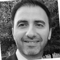 صورة الكاتب