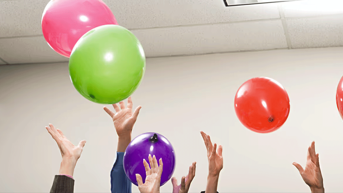 لماذا يعد إسعاد الموظفين استثماراً مربحاً لشركتك؟