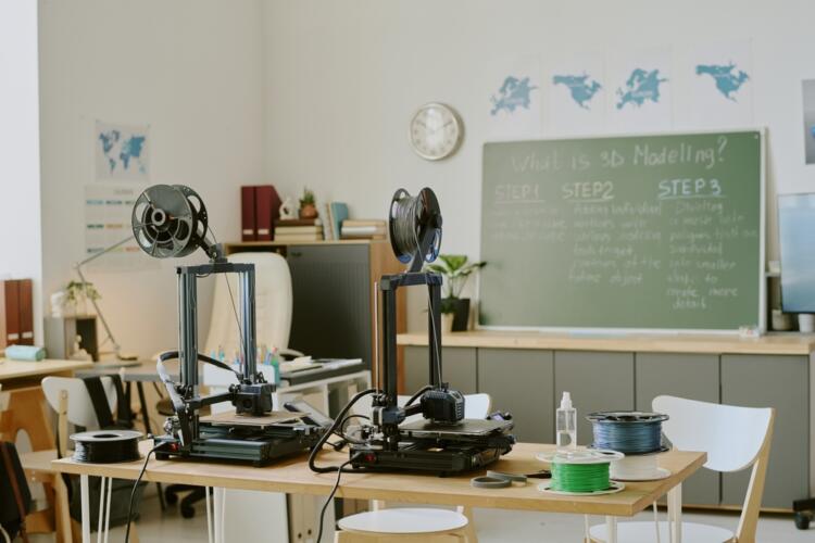 5 دورات عبر الإنترنت لتعلم الطباعة الثلاثية الأبعاد من الصفر