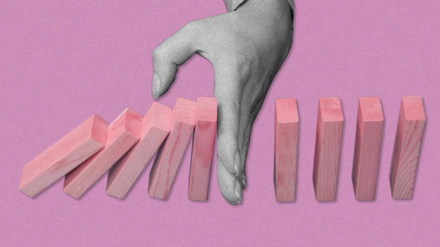 اكتئاب أزمة منتصف العمر لدى السيدات