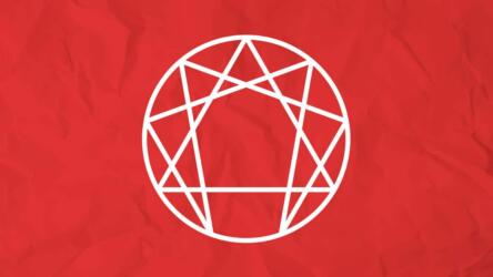 الشخصيات التسع