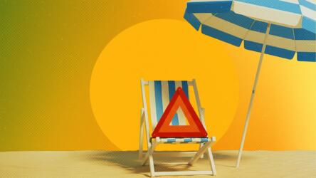 من التيارات الساحبة إلى قناديل البحر: أهم مخاطر الشاطئ وطرق الوقاية منها